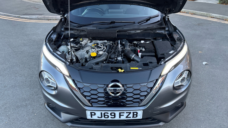 Nissan Juke 1.0 DiG-T Tekna 5dr Petrol Hatchback